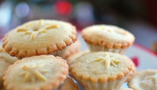 Mountains of mince pies2